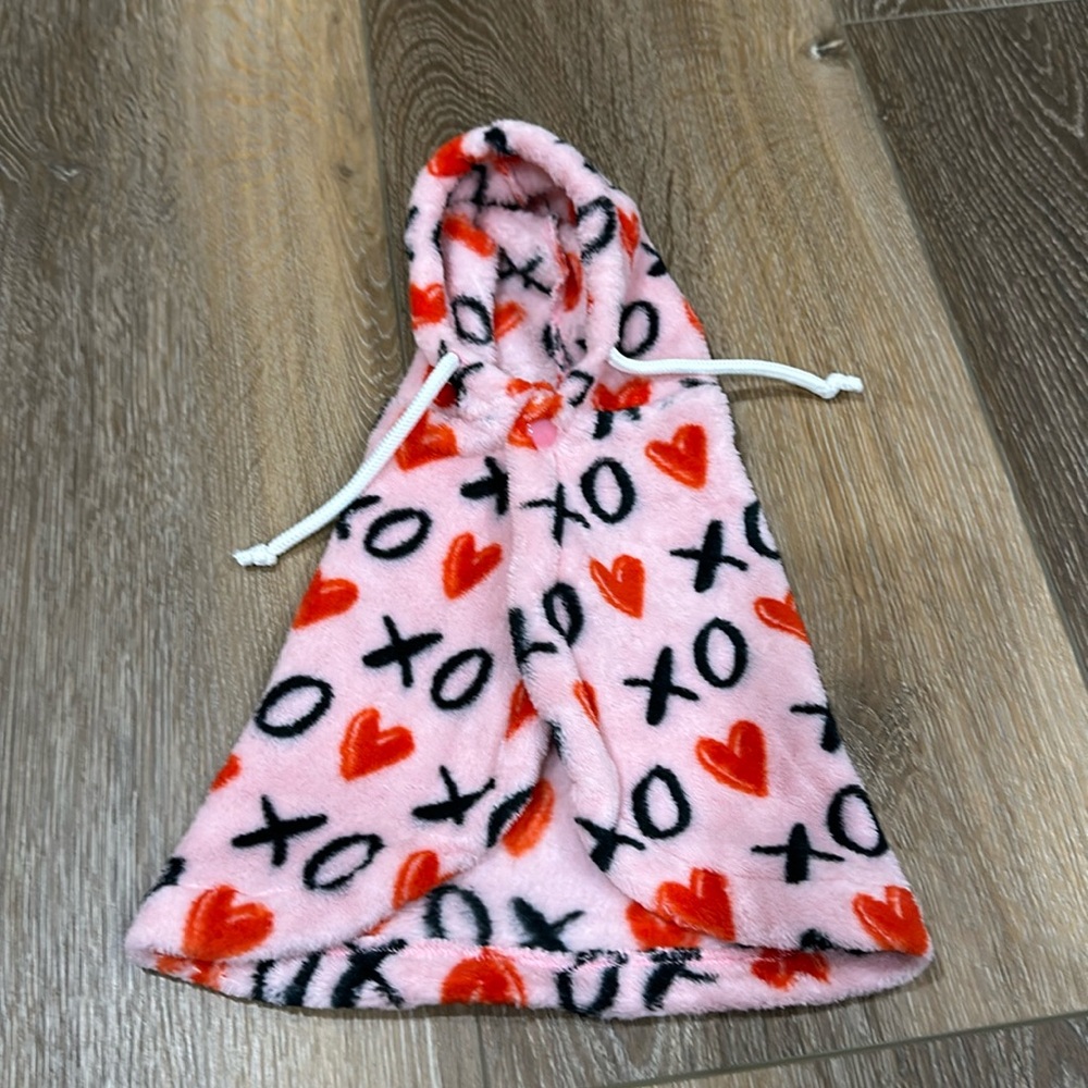 Bathrobe/Cape - Valentine print